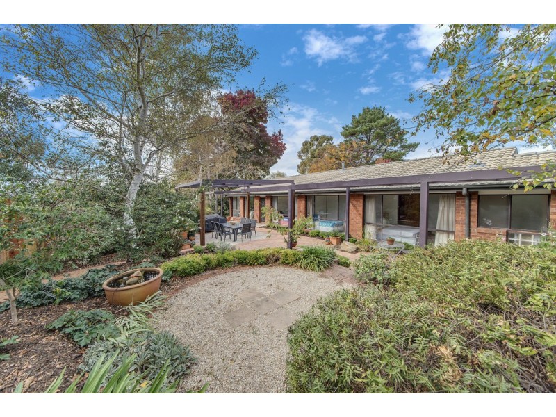 11 Joske Place, Latham ACT 2615