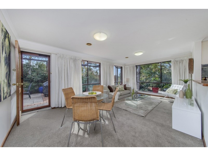 11 Joske Place, Latham ACT 2615