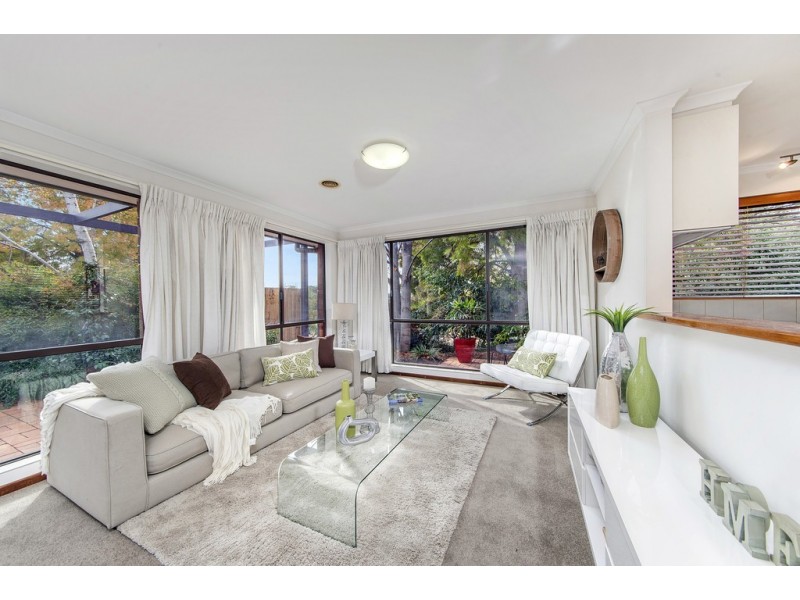 11 Joske Place, Latham ACT 2615