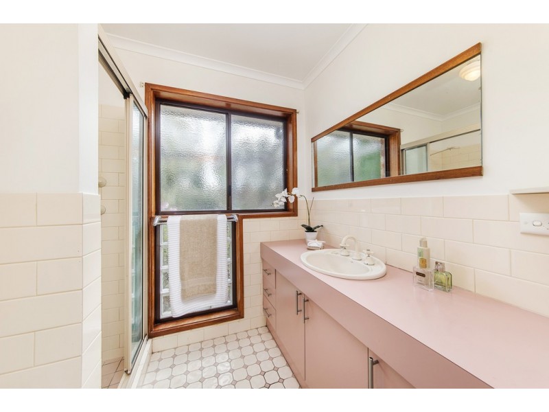 11 Joske Place, Latham ACT 2615