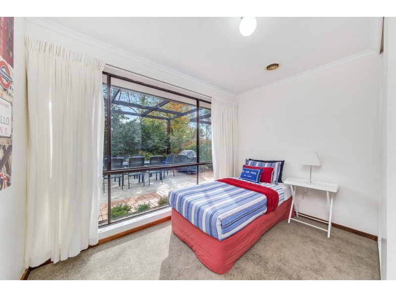 11 Joske Place, Latham ACT 2615