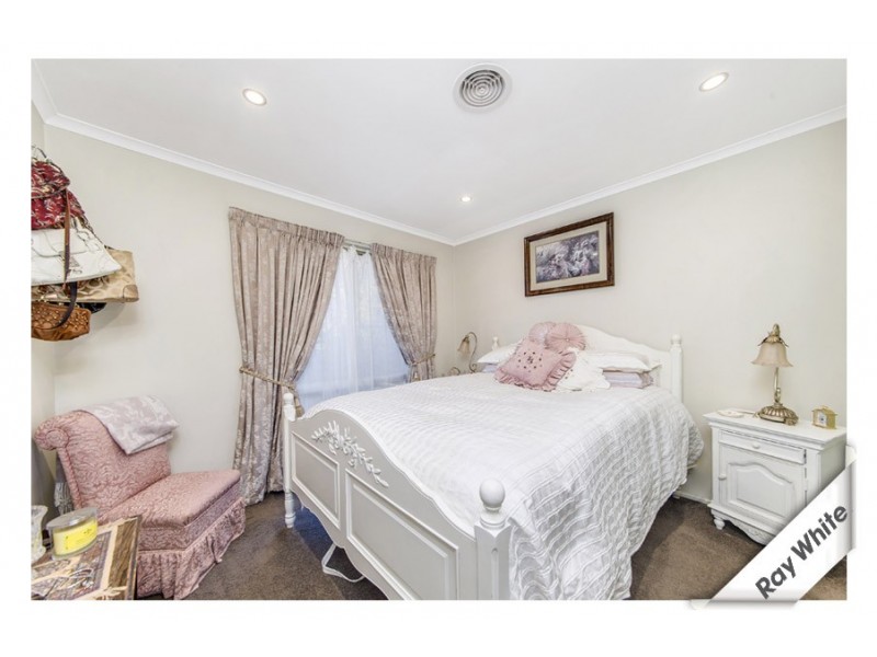 9 Notting Court, Banks ACT 2906
