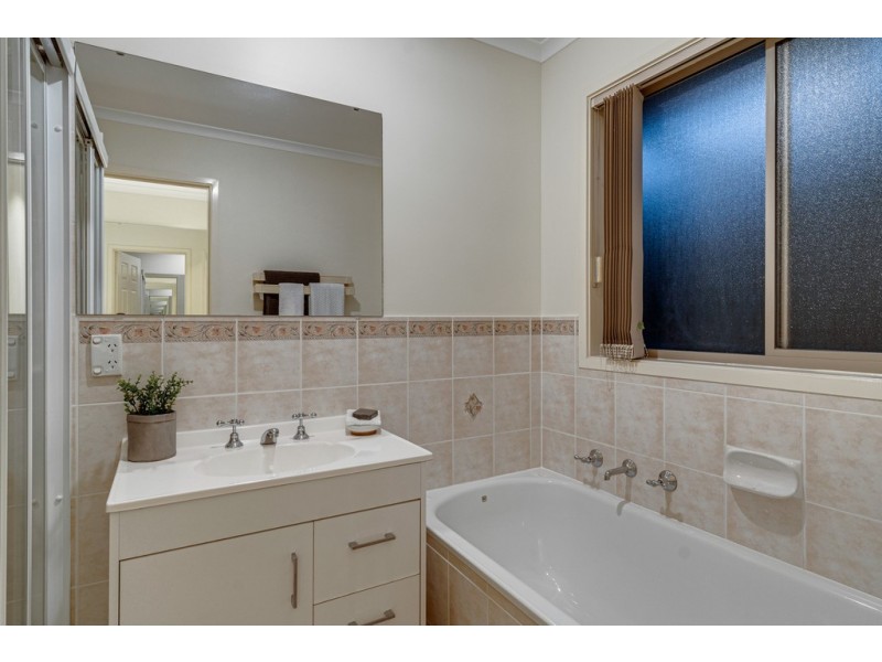 4 Gorman Crescent, Nicholls ACT 2913