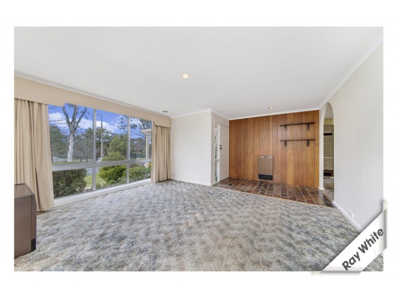 63 Bennelong Crescent, Macquarie ACT 2614