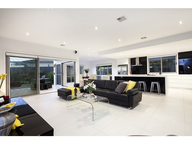 10 Maza Place, Bonner ACT 2914