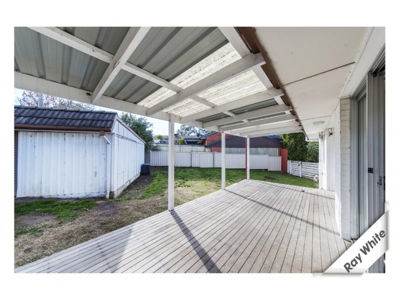 34 Bennelong Crescent, Macquarie ACT 2614