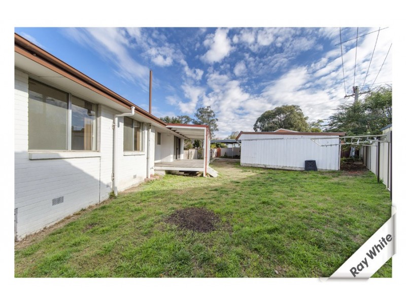 34 Bennelong Crescent, Macquarie ACT 2614