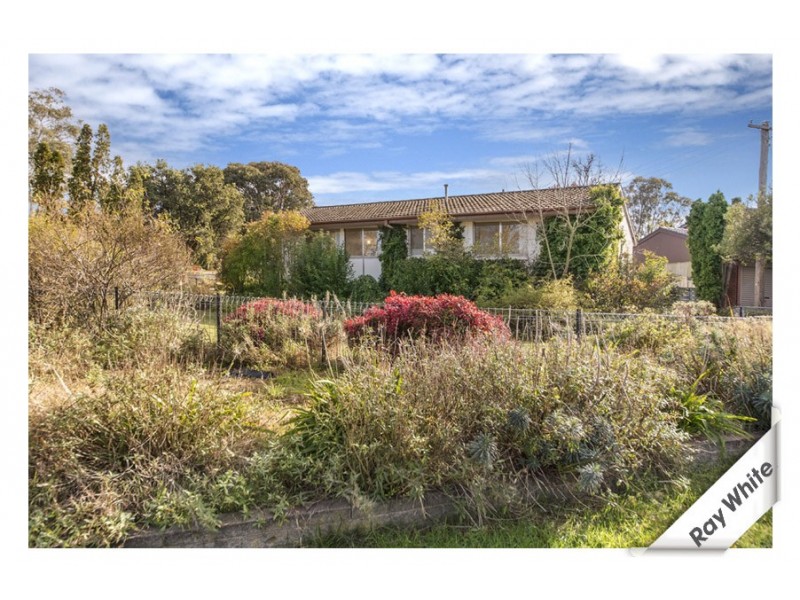 34 Bennelong Crescent, Macquarie ACT 2614