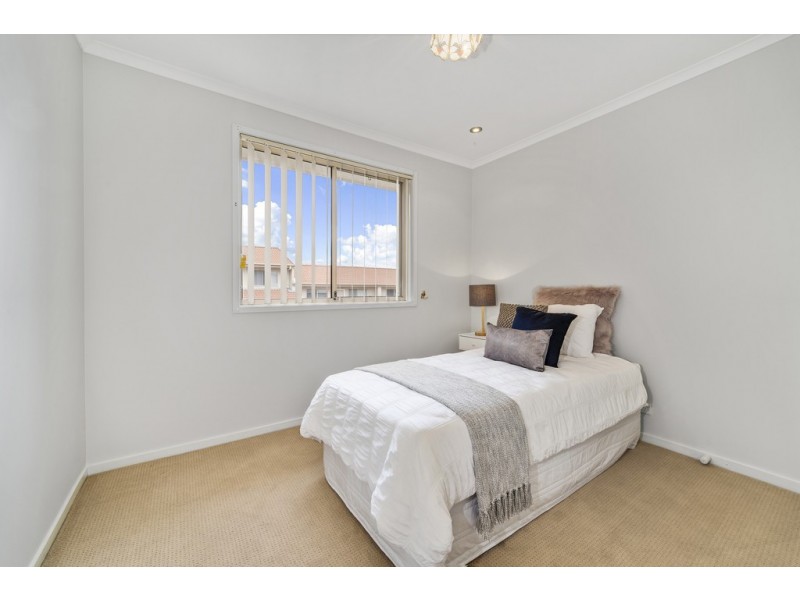 2/46 Paul Coe Crescent, Ngunnawal ACT 2913
