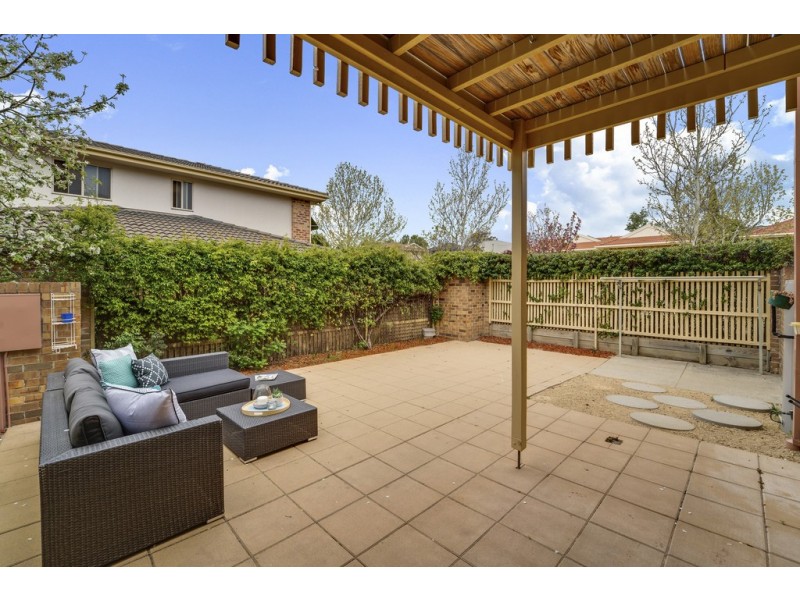 2/46 Paul Coe Crescent, Ngunnawal ACT 2913