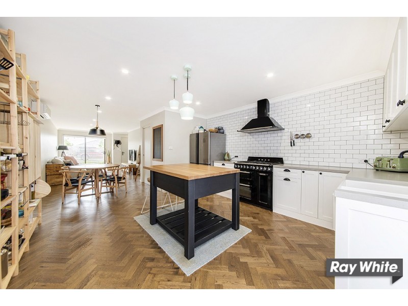 79 Greg Urwin Circuit, Casey ACT 2913
