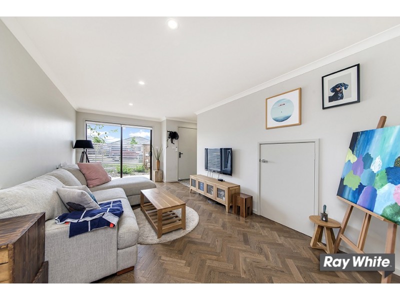 79 Greg Urwin Circuit, Casey ACT 2913