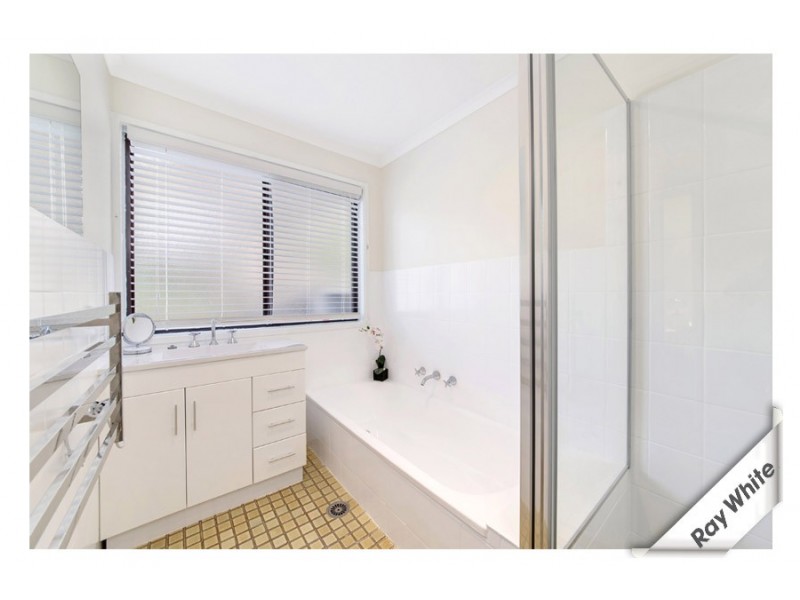 21 Collicott Circuit, Macquarie ACT 2614
