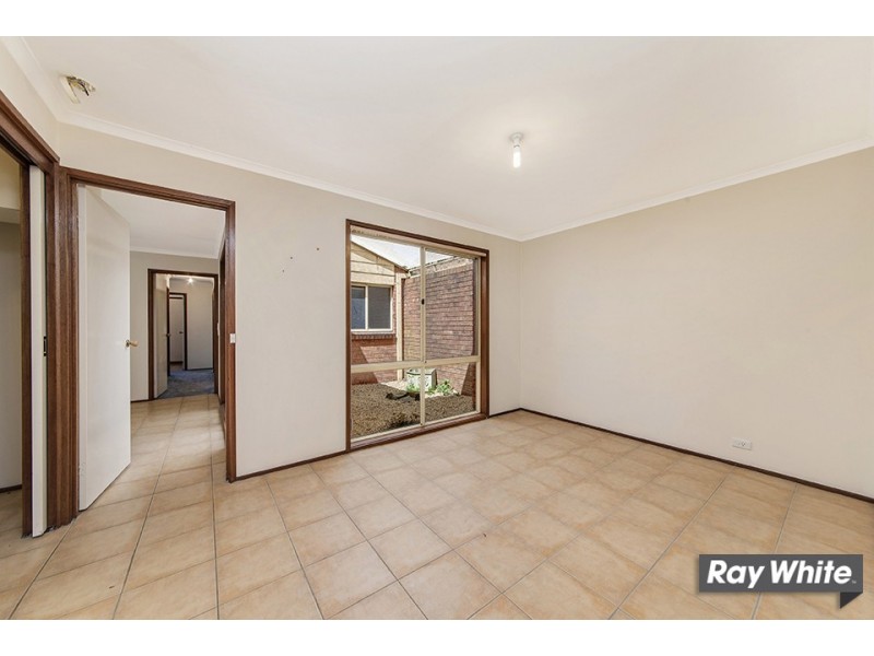 24 Lofty Close, Palmerston ACT 2913