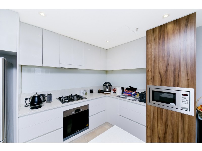 1016/240 Bunda Street, City ACT 2601