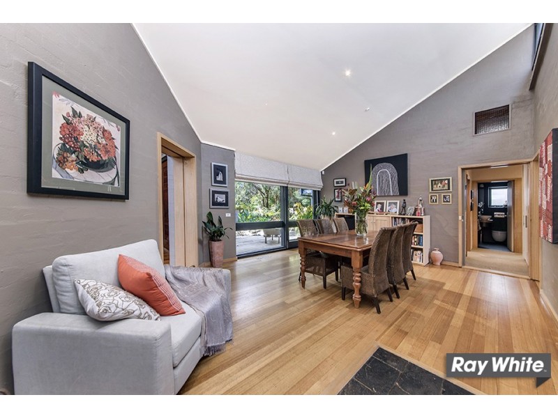 38 Mirning Cres, Aranda ACT 2614