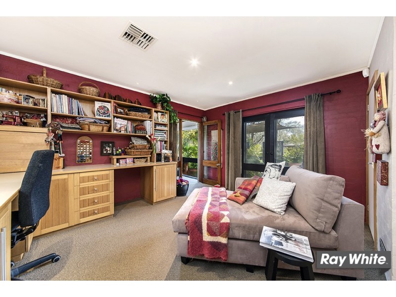 38 Mirning Cres, Aranda ACT 2614