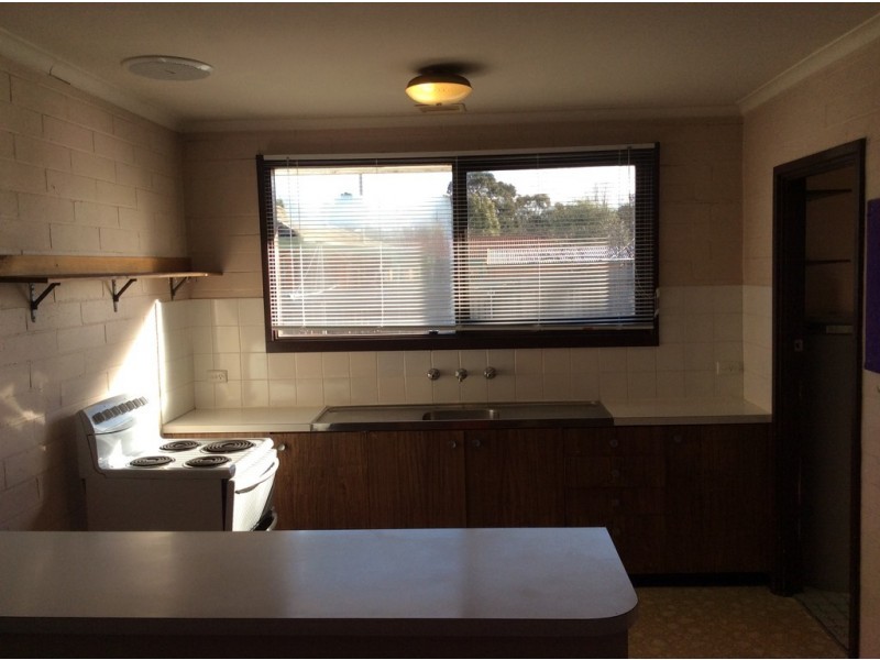 1/8 Castieau Street, Higgins ACT 2615