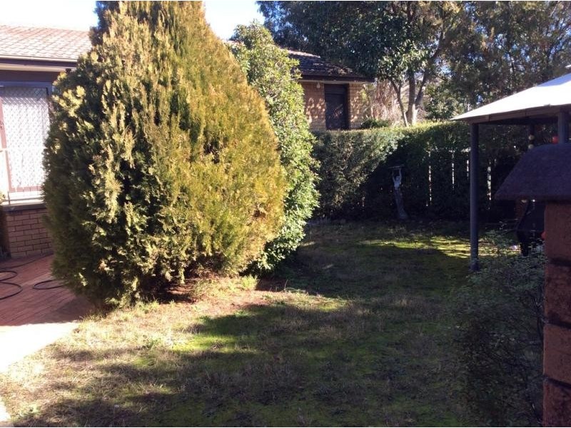 2/1 Cantor Crescent, Higgins ACT 2615