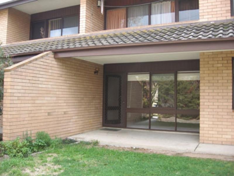 1/6 Corinna Street, Lyons ACT 2606