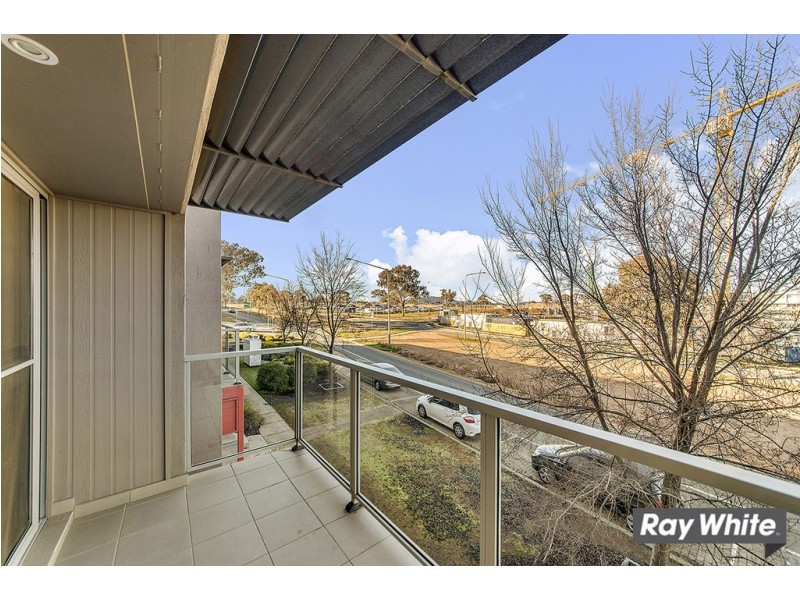 101A Anthony Rolfe Avenue, Gungahlin ACT 2912