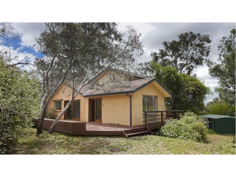 7 Clint Place, Macquarie ACT 2614