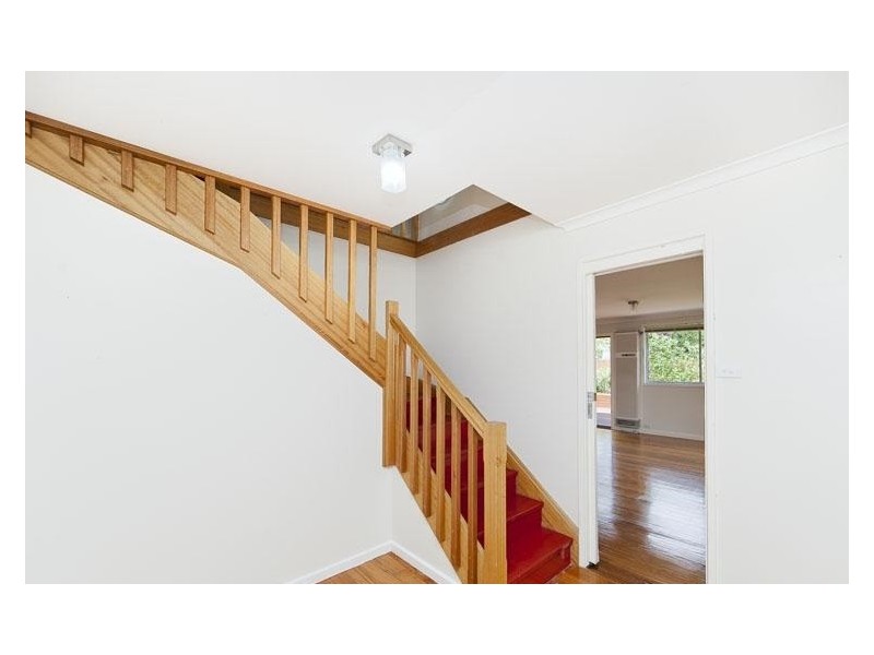 7 Clint Place, Macquarie ACT 2614