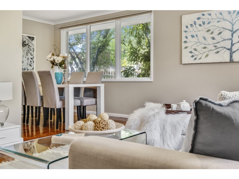 10 Hayward Street, Macgregor ACT 2615