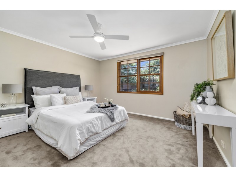 10 Hayward Street, Macgregor ACT 2615