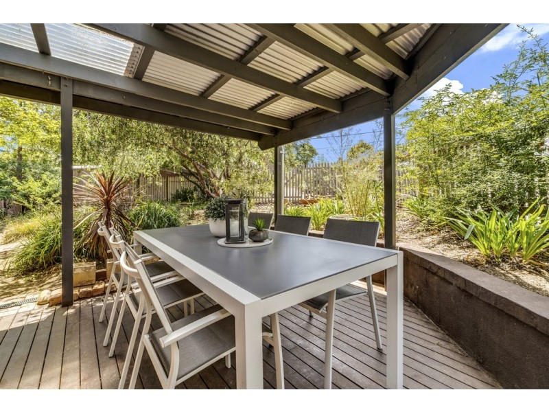 10 Hayward Street, Macgregor ACT 2615