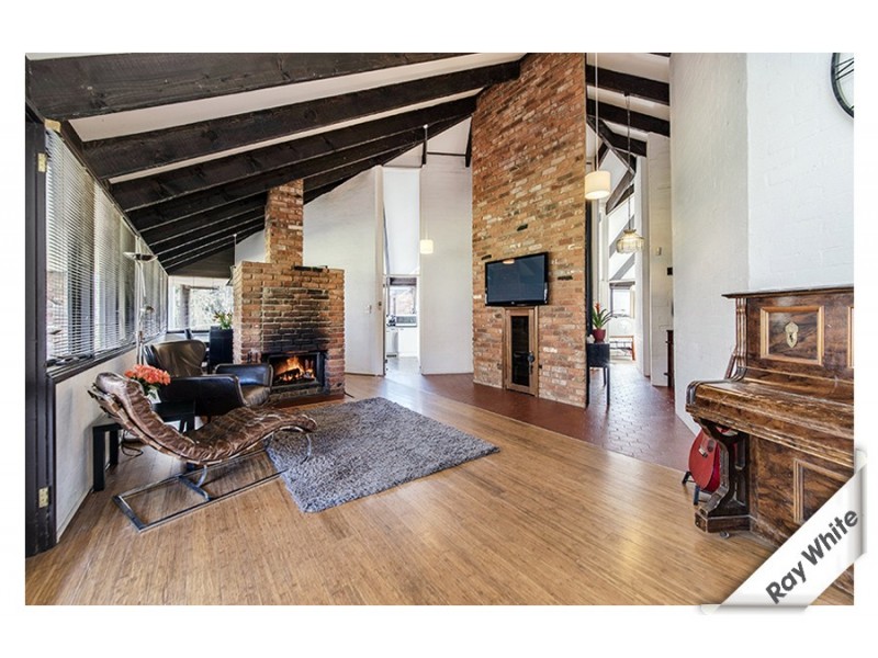 8 Moss Street, Cook ACT 2614