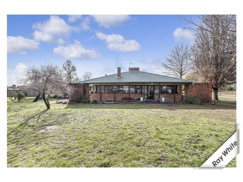 8 Moss Street, Cook ACT 2614