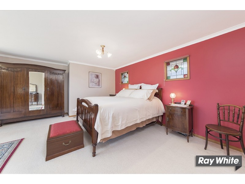 97 Springvale Drive, Weetangera ACT 2614