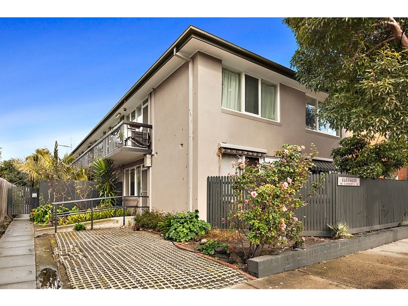 6/128 Glen Huntly Road, Elwood VIC 3184