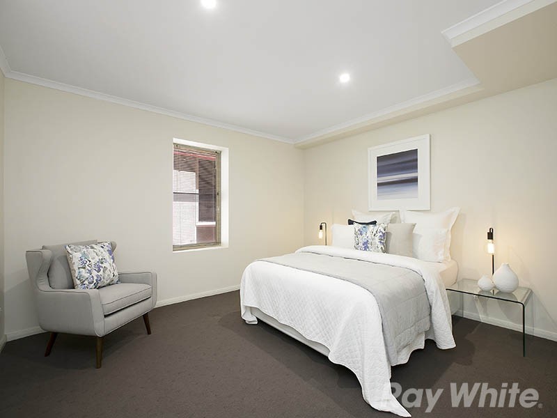 8/170 St kilda Road, St Kilda VIC 3182