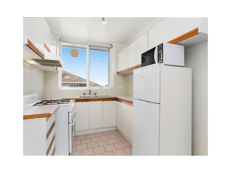 17/51 Chapel Street, St Kilda VIC 3182