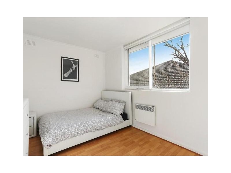 17/51 Chapel Street, St Kilda VIC 3182
