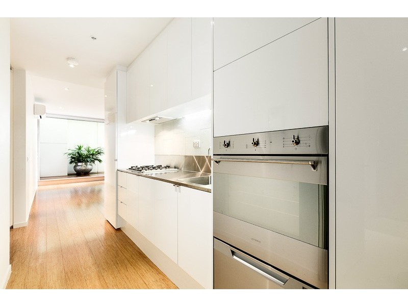 111/2 Chaucer Street, St Kilda VIC 3182