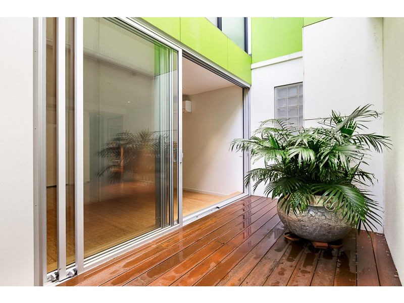 111/2 Chaucer Street, St Kilda VIC 3182