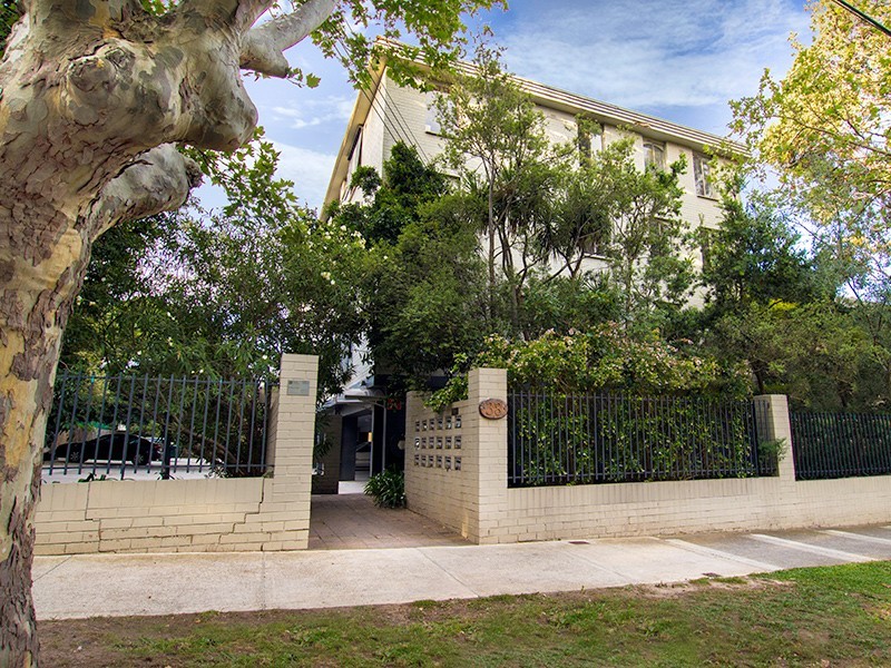 6/38 Charnwood Road, St Kilda VIC 3182