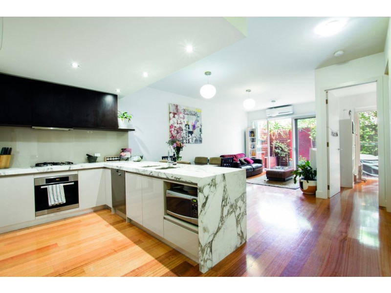 14/10 Tennyson Street, St Kilda VIC 3182