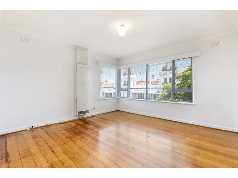 7/17 Burnett Street, St Kilda VIC 3182