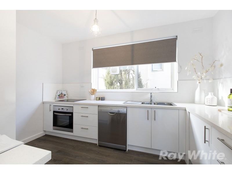 4/63 Carlisle Street, St Kilda VIC 3182