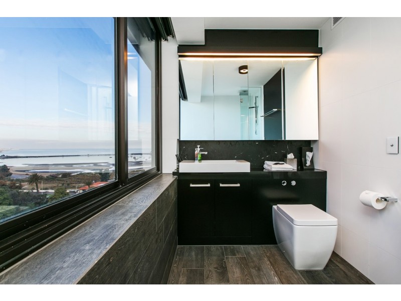 91/325 Beaconsfield Parade, St Kilda West VIC 3182