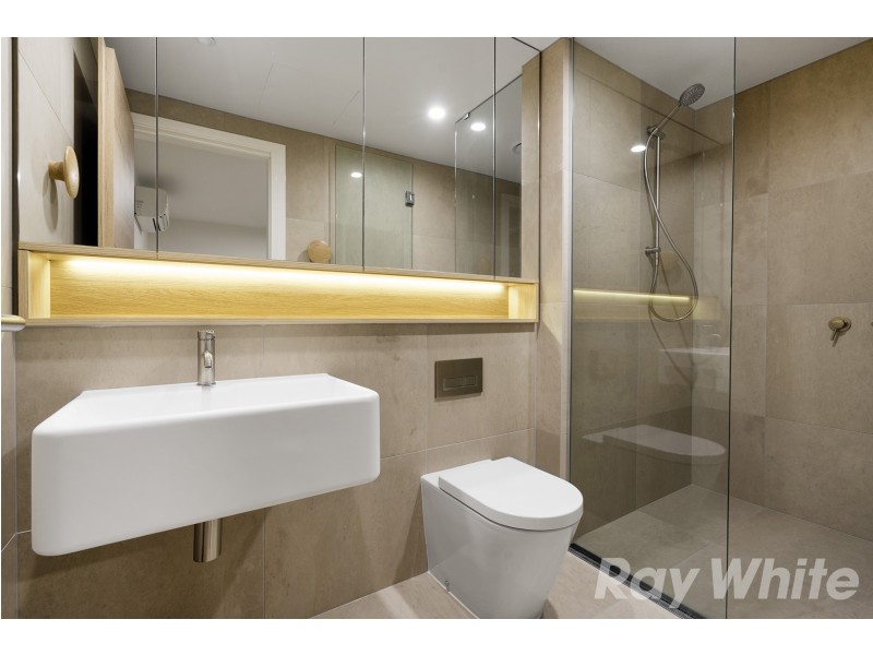 401/12 Queens Road, Melbourne VIC 3004