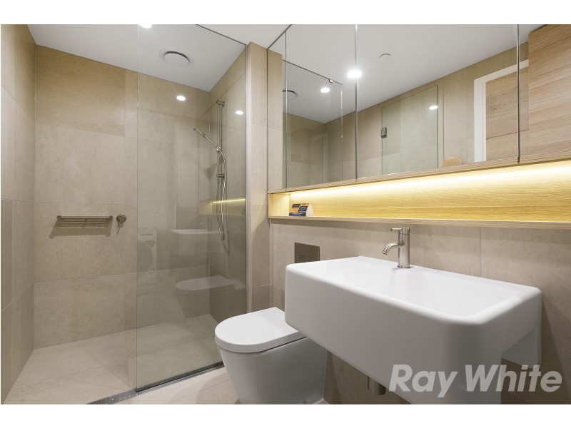 401/12 Queens Road, Melbourne VIC 3004