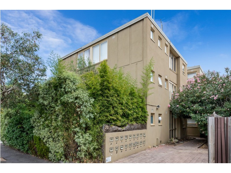 2/77 Hotham Street, St Kilda East VIC 3183