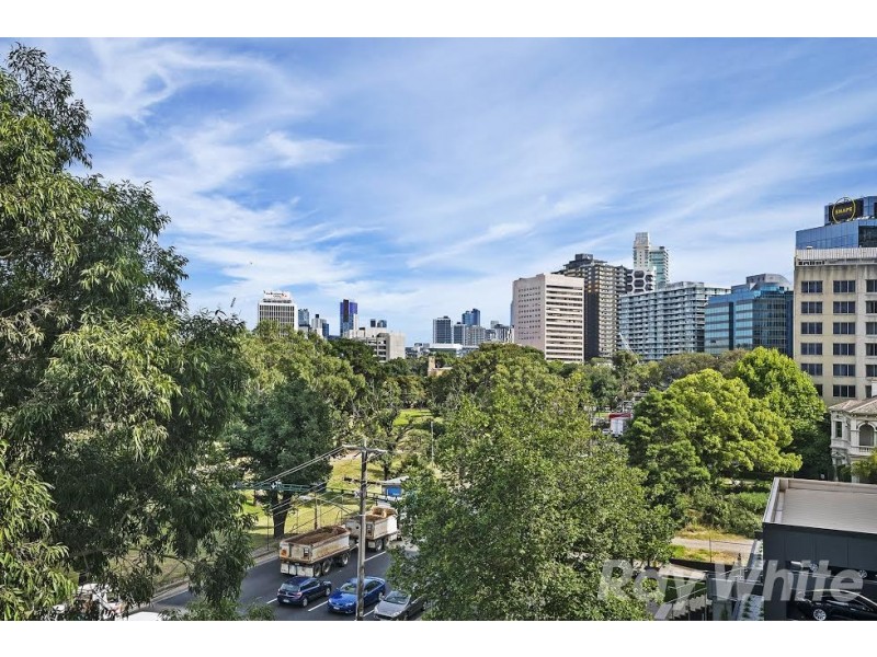 403/12 Queens Road, Melbourne VIC 3004