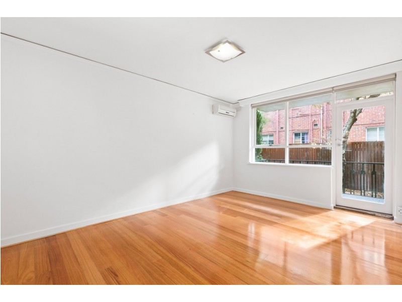 3/64 Hotham Street, St Kilda East VIC 3183