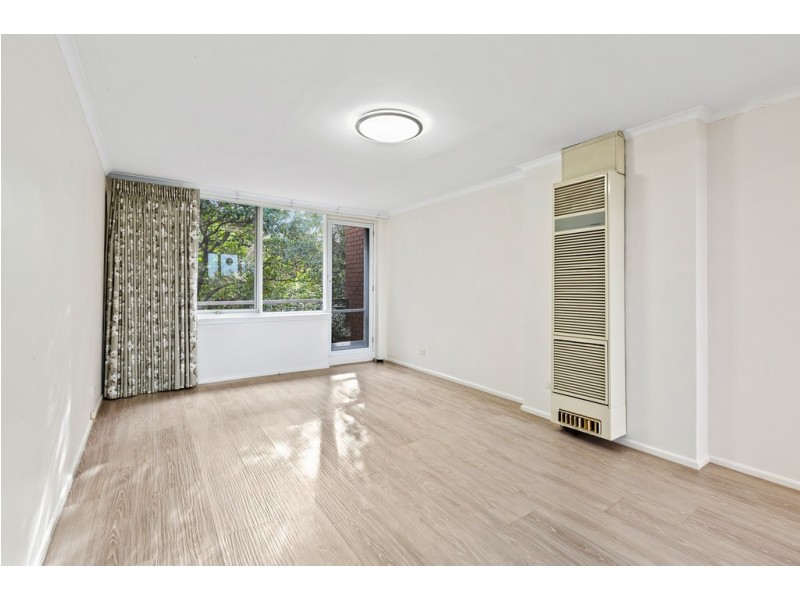 18/14 McMillian Street, Elsternwick VIC 3185